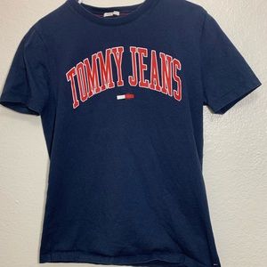 Tommy tee
